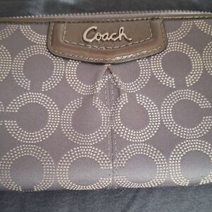 Coach Silver and Gray Patterned Wallet